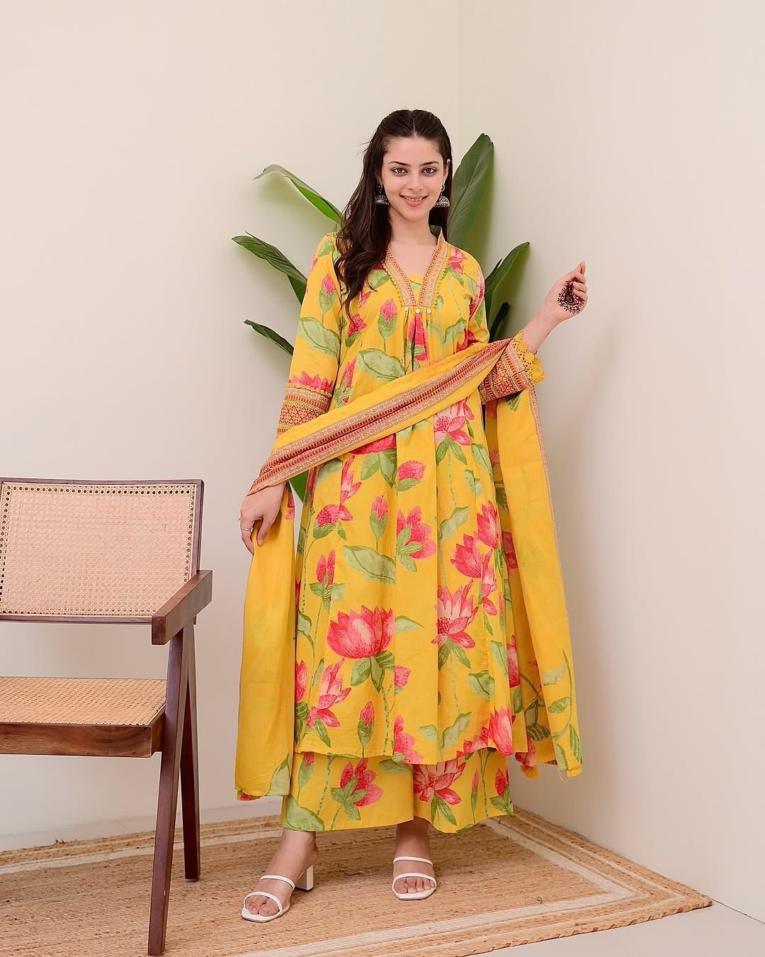 premium quality kurta suit set premium quality kurta suit set