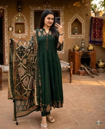 anarkali kurta set featuring beautiful printed border attach on kurta yoke and bottom and dupatta